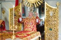 Божественная литургия в Свято-Петро-Павловском кафедральном соборе Божественная литургия в Свято-Петро-Павловском кафедральном соборе