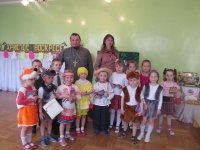 Состоялся утренник, посвященный 5-летию православного кружка "Родничок" Состоялся утренник, посвященный 5-летию православного кружка "Родничок"