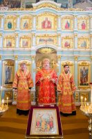 Божественная литургия в праздник иконы Божией Матери "Неупиваемая чаша"