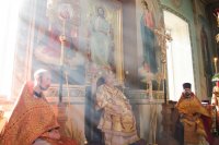 Божественная литургия в Отдание праздника Пасхи Божественная литургия в Отдание праздника Пасхи