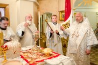 Божественная литургия во вторник 7-й седмицы по Пасхе