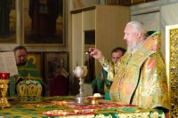 Божественная литургия в день отдания праздника Пятидесятницы Божественная литургия в день отдания праздника Пятидесятницы