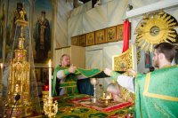 Божественная литургия в день отдания праздника Пятидесятницы Божественная литургия в день отдания праздника Пятидесятницы