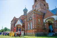 Божественная литургия в Неделю 1-ю по Пятидесятнице, Всех Святых Божественная литургия в Неделю 1-ю по Пятидесятнице, Всех Святых