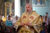 Вечернее богослужение с пением акафиста Пресвятой Богородице