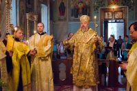 Вечернее богослужение в Свято-Петро-Павловском кафедральном соборе города Гомеля