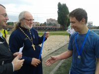 Футбол, Церковь и «трудные подростки»