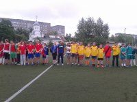 Футбол, Церковь и «трудные подростки»