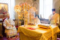 Божественная литургия в Свято-Петро-Павловском кафедральном соборе города Гомеля Божественная литургия в Свято-Петро-Павловском кафедральном соборе города Гомеля