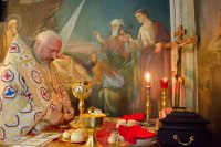 Божественная литургия в Свято-Петро-Павловском кафедральном соборе города Гомеля Божественная литургия в Свято-Петро-Павловском кафедральном соборе города Гомеля