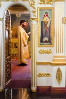 Божественная литургия в Свято-Петро-Павловском кафедральном соборе города Гомеля Божественная литургия в Свято-Петро-Павловском кафедральном соборе города Гомеля