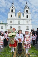 В канун праздника Собора Белорусских святых Святейший Патриарх Кирилл совершил богослужение в Свято-Духовом кафедральном соборе Минска В канун праздника Собора Белорусских святых Святейший Патриарх Кирилл совершил богослужение в Свято-Духовом кафедральном соборе Минска