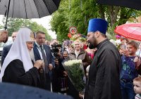 21 июня Преосвященный Стефан в сонме архиереев сослужил Святейшему Патриарху Кириллу