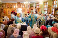 Божественная литургия в храме иконы Божией Матери "Всех Скорбящих Радость"