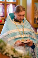 Божественная литургия в храме иконы Божией Матери "Всех Скорбящих Радость"