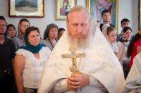 Преосвященный Стефан совершил чин освящения Престола