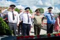 Преосвященнейший Стефан принял участие в церемонии возложения цветов к памятнику на Аллее Героев в г.Гомеле