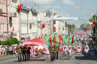 Преосвященнейший Стефан принял участие в торжественном митинге и шествии, посвященных Дню независимости Республики Беларусь Преосвященнейший Стефан принял участие в торжественном митинге и шествии, посвященных Дню независимости Республики Беларусь