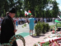 Благочинный Добрушского округа выступил на торжественном митинге