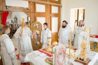 Епископ Стефан совершил чин освящения Престола Епископ Стефан совершил чин освящения Престола
