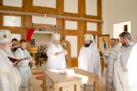 Епископ Стефан совершил чин освящения Престола Епископ Стефан совершил чин освящения Престола