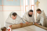 Епископ Стефан совершил чин освящения Престола Епископ Стефан совершил чин освящения Престола