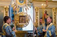 Епископ Стефан совершил вчечернее богослужение с пением акафиста