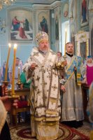 Епископ Стефан совершил вчечернее богослужение с пением акафиста