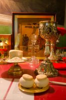 Божественная литургия в день памяти святителя Митрофана (Краснопольского)