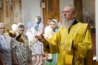 Божественная литургия в день памяти святителя Митрофана (Краснопольского)