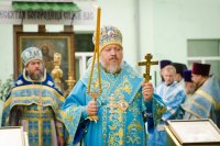 Божественная литургия в день празднования иконы Божией Матери "Тихвинская"