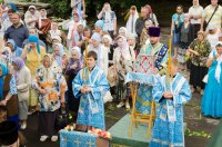 Божественная литургия в день празднования иконы Божией Матери "Тихвинская"