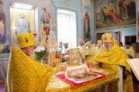 Божественная литургия в день памяти святых первоверховных апостолов Петра и Павла