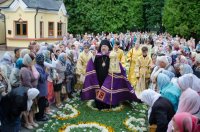 Божественная литургия в день памяти святых первоверховных апостолов Петра и Павла
