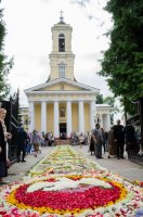 Божественная литургия в день памяти святых первоверховных апостолов Петра и Павла