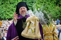 Божественная литургия в день памяти святых первоверховных апостолов Петра и Павла