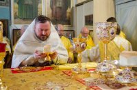 Божественная литургия в день памяти святых первоверховных апостолов Петра и Павла