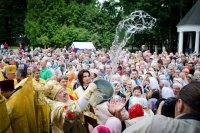 Божественная литургия в день памяти святых первоверховных апостолов Петра и Павла