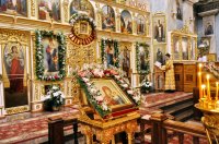 Вечернее богослужение с чтением Акафиста Пресвятой Богородице нараспев