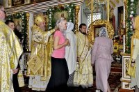 Вечернее богослужение с чтением Акафиста Пресвятой Богородице нараспев