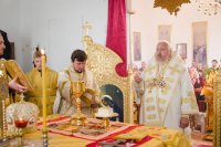 Божественная литургия  в день Собора славных и всехвальных 12-ти апостолов