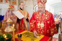 Божественная литургия в день памяти святых Царственных Стростотерпцев и всех исповедников русских Божественная литургия в день памяти святых Царственных Стростотерпцев и всех исповедников русских