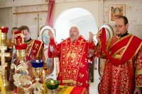 Божественная литургия в день памяти святых Царственных Стростотерпцев и всех исповедников русских Божественная литургия в день памяти святых Царственных Стростотерпцев и всех исповедников русских