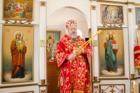 Божественная литургия в день памяти святых Царственных Стростотерпцев и всех исповедников русских Божественная литургия в день памяти святых Царственных Стростотерпцев и всех исповедников русских