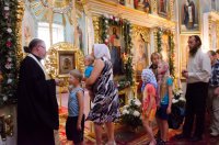 Епископ Стефан возглавил вечернее богослужение с пением акафиста Пресвятой Богородице