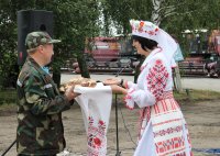 Священнослужители Гомельской епархии принимают участие в открытии уборочного сезона