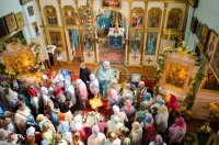 Преосвященнейший Стефан возглавил Божественную литургию в храме Святителя Николая Чудотворца д.Старая Белица Преосвященнейший Стефан возглавил Божественную литургию в храме Святителя Николая Чудотворца д.Старая Белица