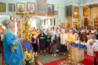 Преосвященнейший Стефан возглавил Божественную литургию в храме Святителя Николая Чудотворца д.Старая Белица Преосвященнейший Стефан возглавил Божественную литургию в храме Святителя Николая Чудотворца д.Старая Белица