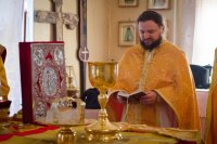Божественная литургия в храме святого Архангела Михаила д.Тереховка