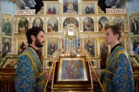 Всенощное Бдение в канун праздника Смоленской иконы Божией Матери